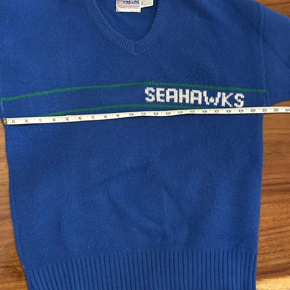 RARE VINTAGE Authentic NFL Seahawks Pro Line Wool Blend Sweater - Picture 10 of 11